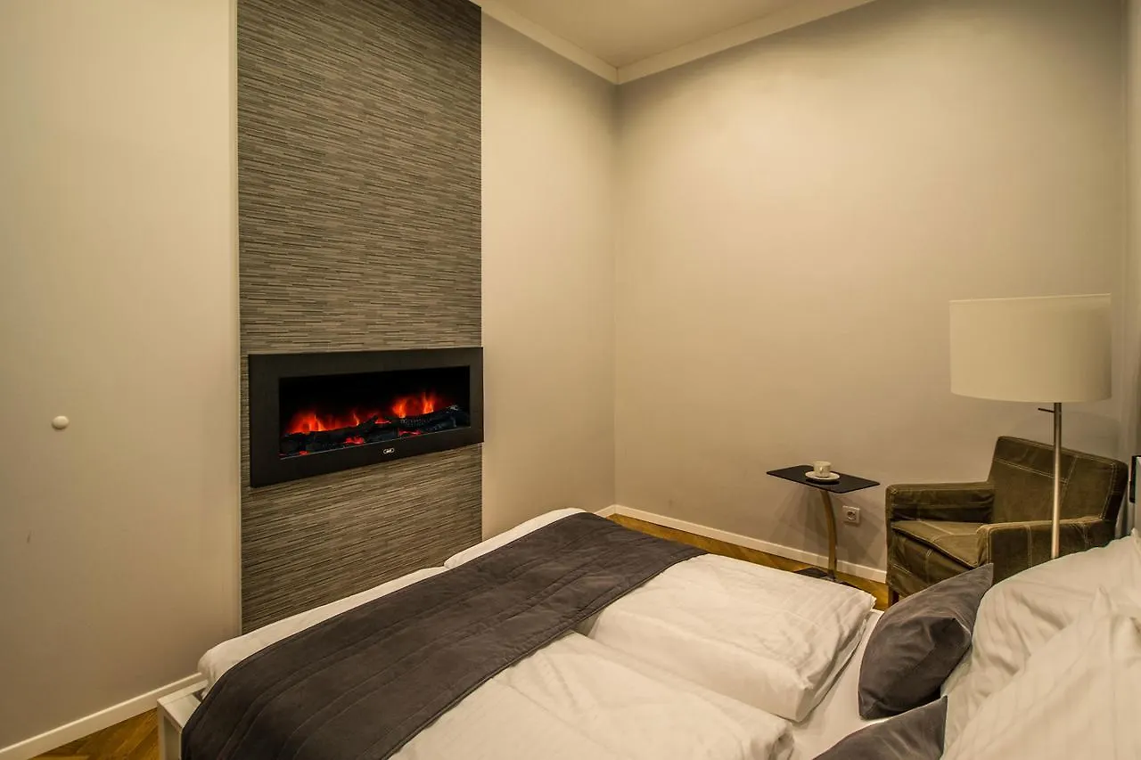 Vojtesska Apartment By Ruterra Praga
