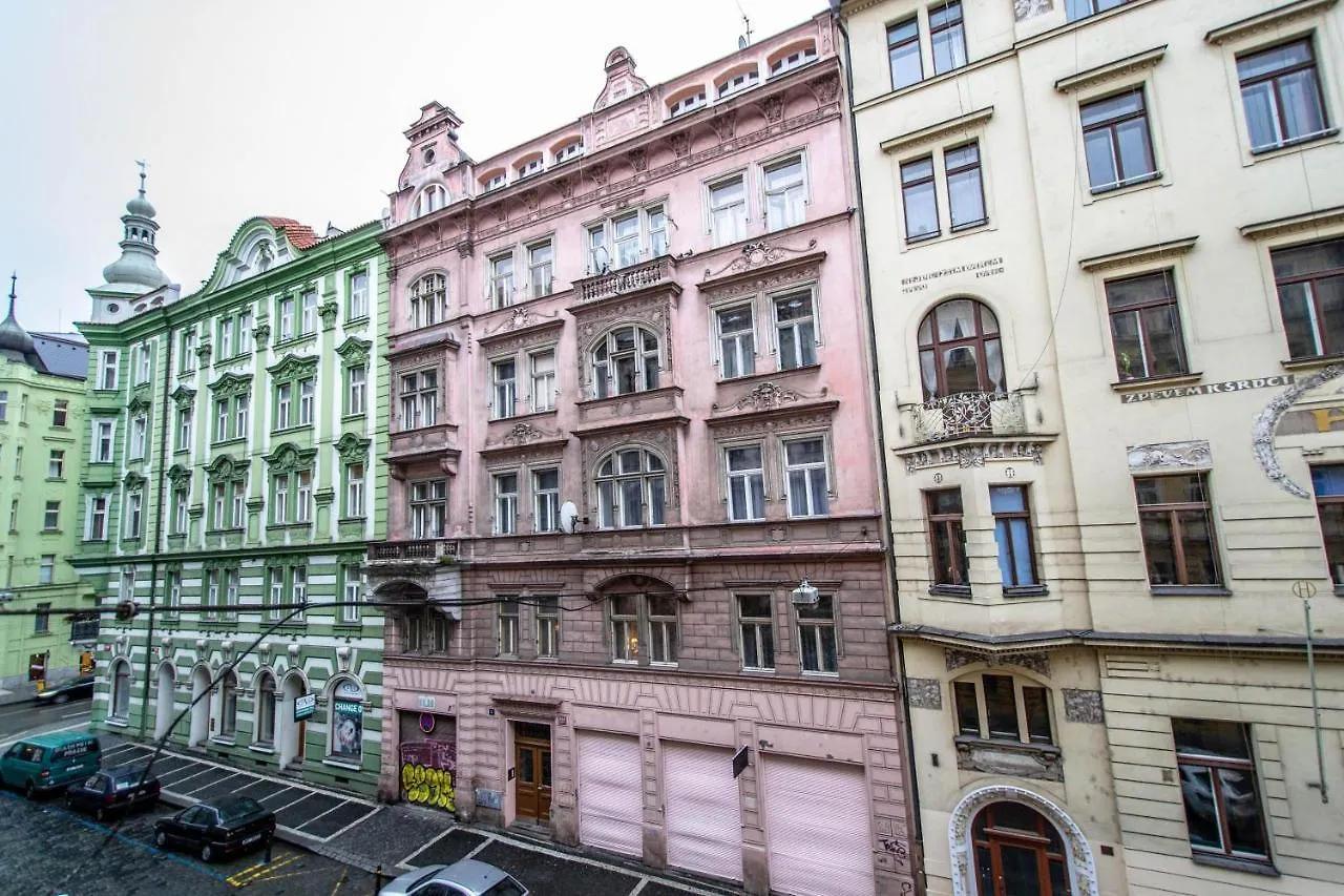 Vojtesska Apartment By Ruterra Praag 0*,